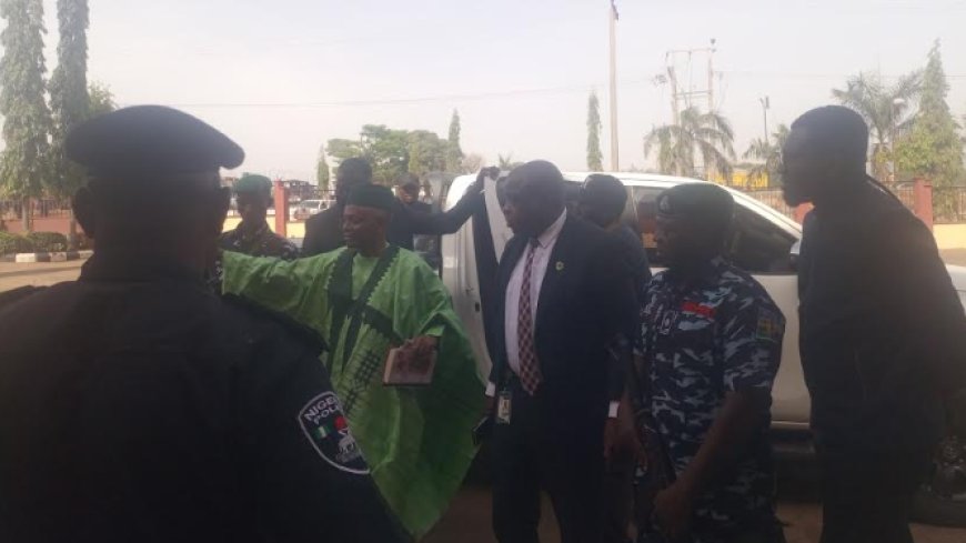 El-Rufai Arrives Kaduna Court Under Heavy Security as Journalists Are Barred